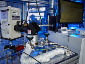 First DIN for Photocatalytic Synthesis