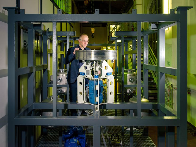 Climate protection in the spin cycle - Science and industry jointly test a new technology for CO2 capture in the cement industry